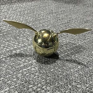 Charmed Aroma | Golden Snitch Jar with Wings